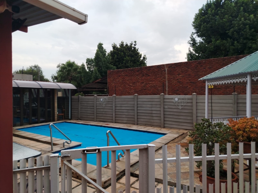 4 Bedroom Property for Sale in Bodorp North West